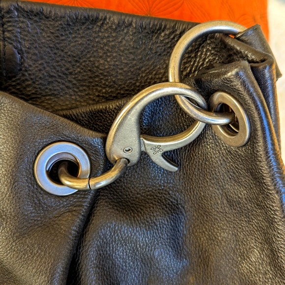 Pebbled Leather Handbag by Vera Wang - Picture 11 of 15